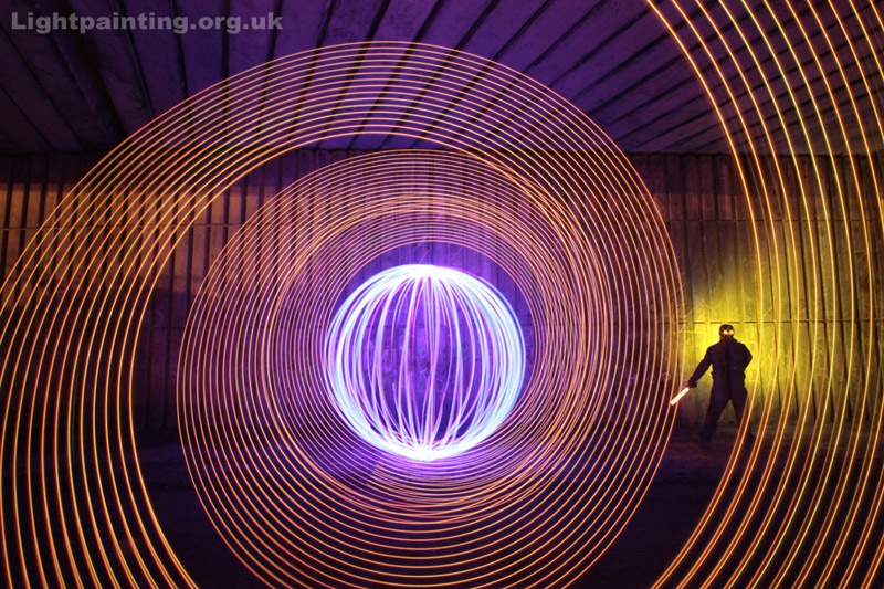 Illustration for article titled Light Paintings That Make the Real World Look like Tron